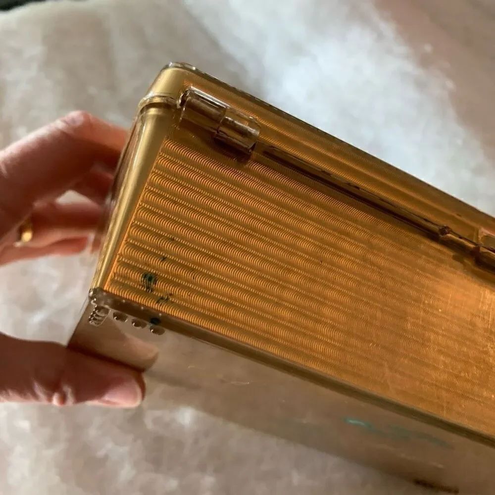 Vintage Gold Colored Plastic Box With Embossed Rose On Top - Picture 7 of 11